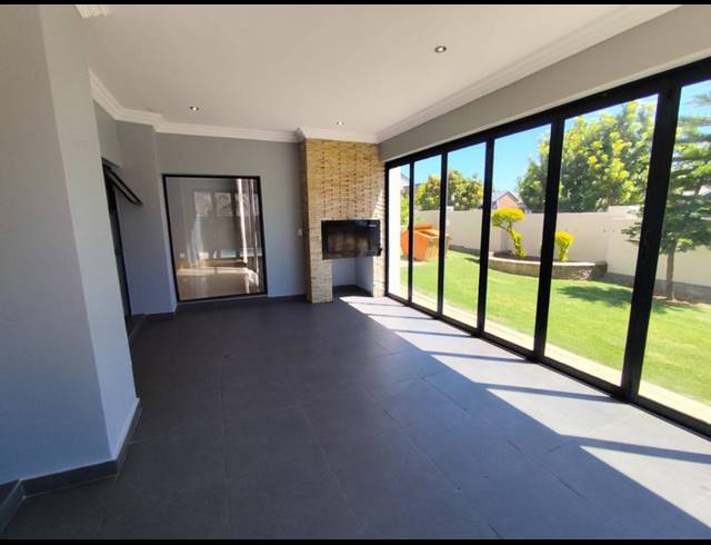 5 BEDROOM PROPERTY TO RENT IN MIDLANDS ESTATE